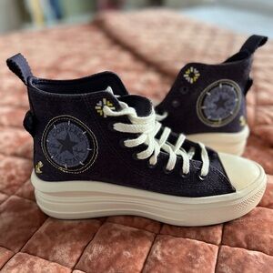 Never Worn Converse -Deep Purple Platforms